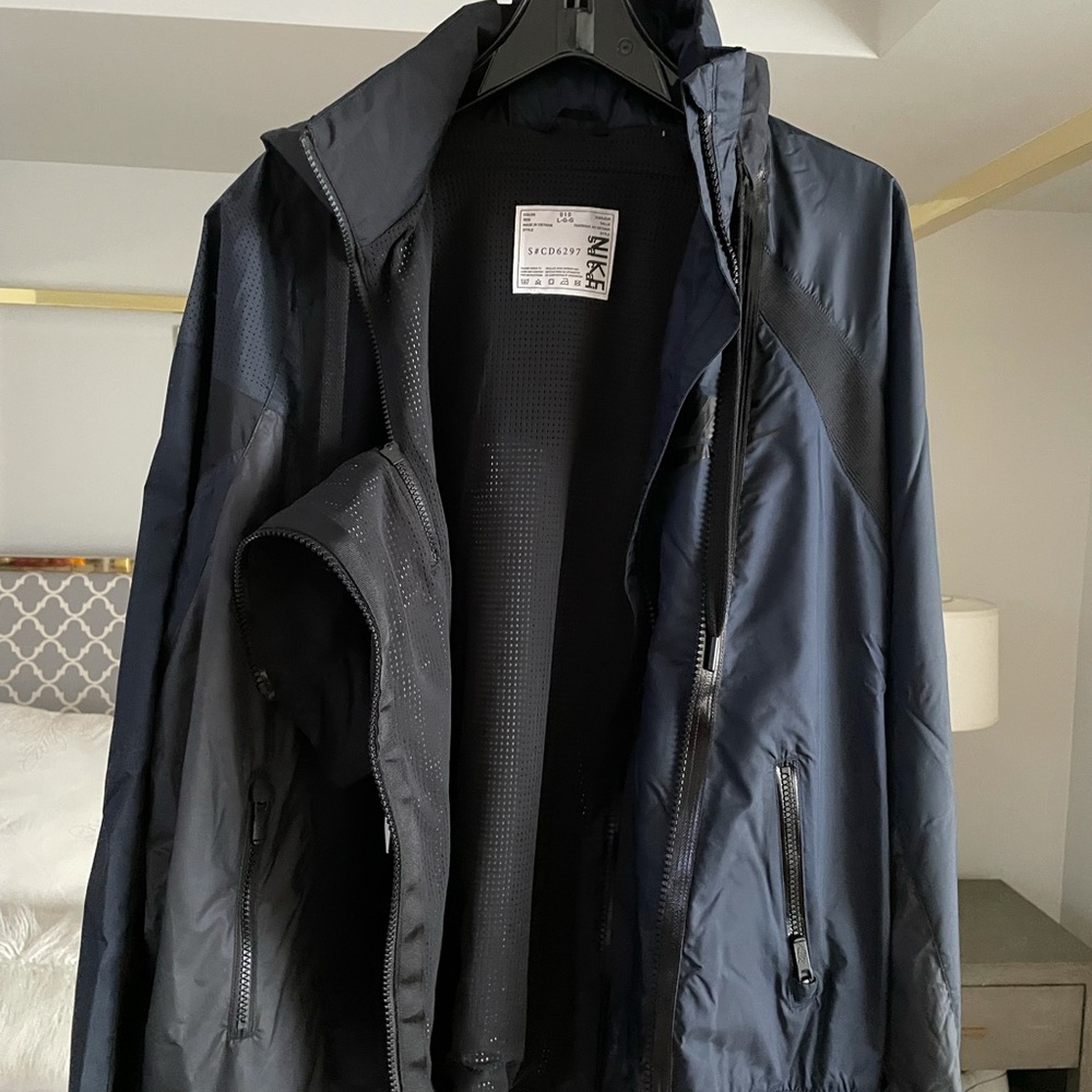 Sacai x Nike collab limited edition jacket - Picture 3 of 10